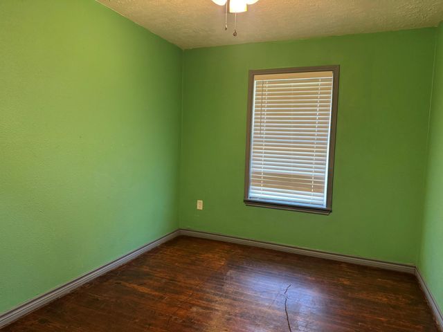 5846 Westover Street, Houston, TX 77033