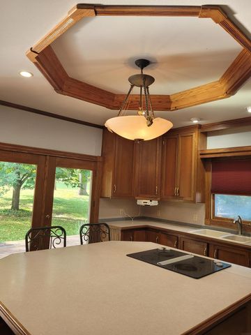 1108 3rd St. NE, Oelwein, IA 50662