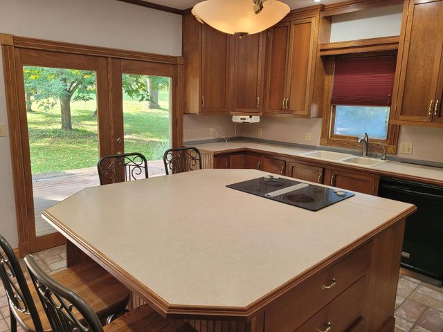 1108 3rd St. NE, Oelwein, IA 50662