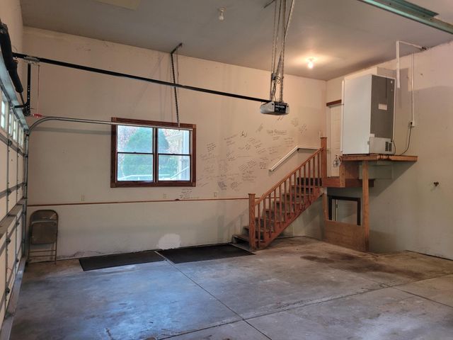 1108 3rd St. NE, Oelwein, IA 50662