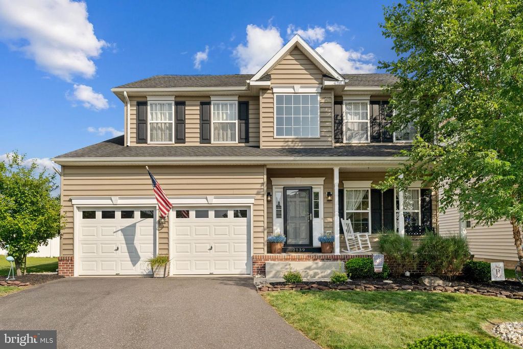 2139 LARKSPUR CT, Pennsburg, PA 18073