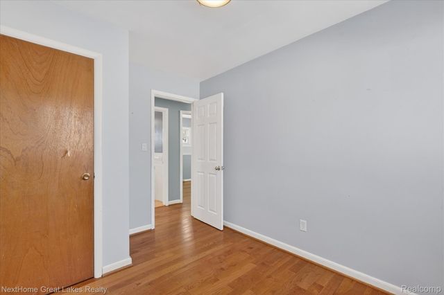 819 Southwood Drive, Fenton, MI 48430