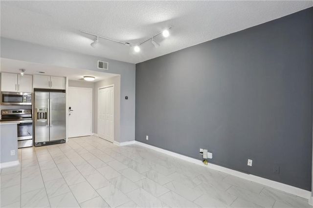 3060 Pharr Court N 612, Atlanta, GA 30305