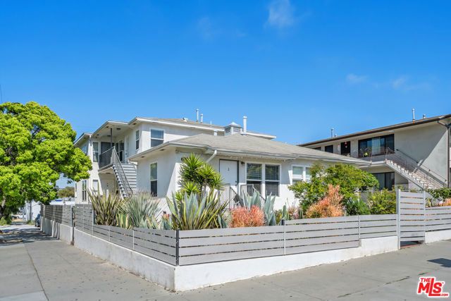 1805 7th Street 3, Santa Monica, CA 90401