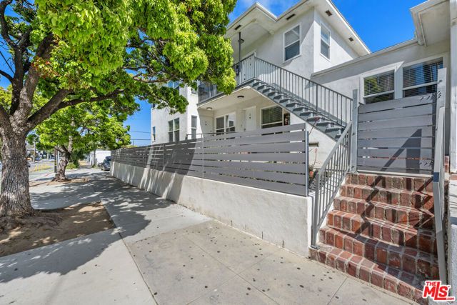 1805 7th Street 3, Santa Monica, CA 90401