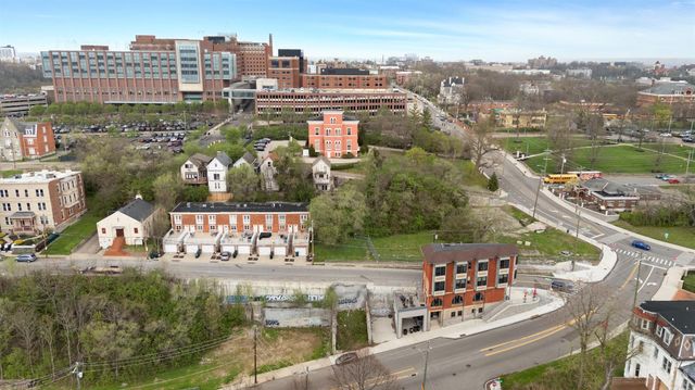 164 Dorchester Avenue, Cincinnati, OH 45219