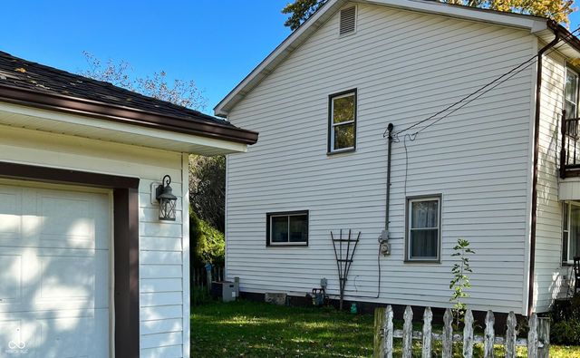 728 W 300 N, Anderson, IN 46011