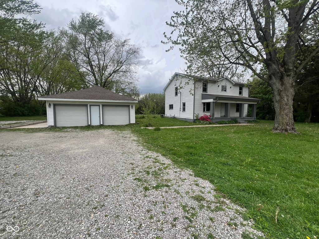 728 W 300 N, Anderson, IN 46011