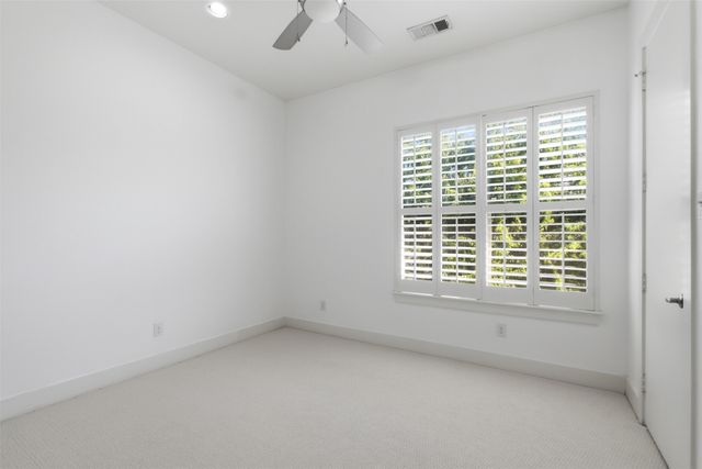 2335 Stutz Drive 52, Dallas, TX 75235