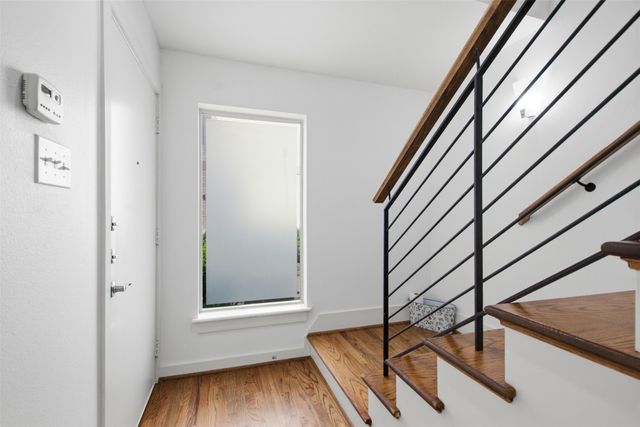 2335 Stutz Drive 52, Dallas, TX 75235