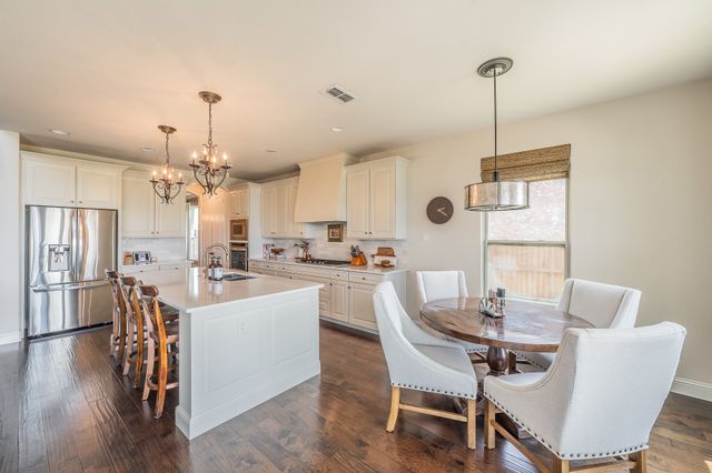 1233 Clearwater Drive, Frisco, TX 75036