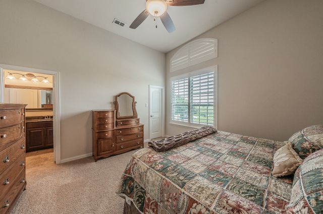 1233 Clearwater Drive, Frisco, TX 75036