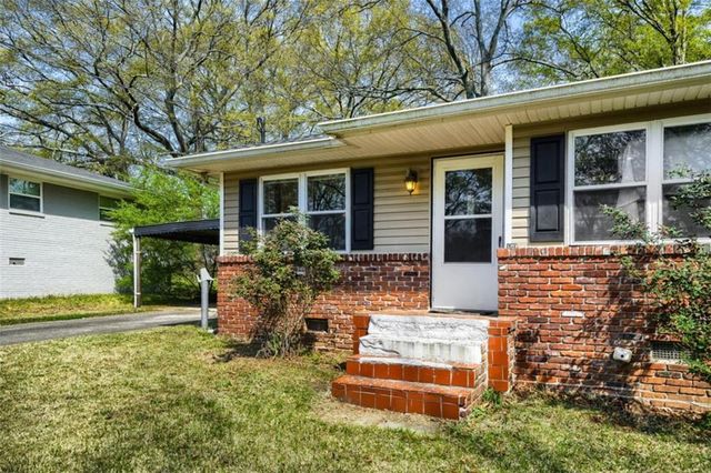 8504 Meadowbrook Drive, Douglasville, GA 30134