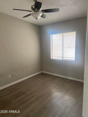 7015 E WILSHIRE Drive, Scottsdale, AZ 85257