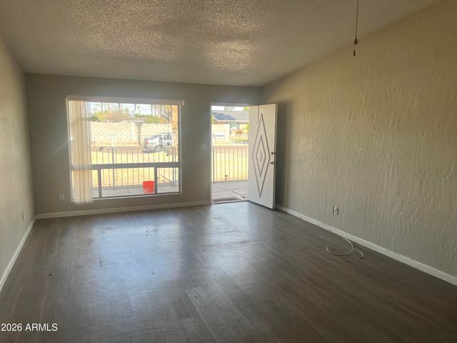 7015 E WILSHIRE Drive, Scottsdale, AZ 85257