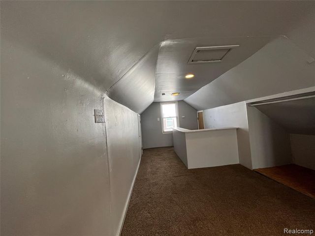 7552 Westminster Avenue, Warren, MI 48091