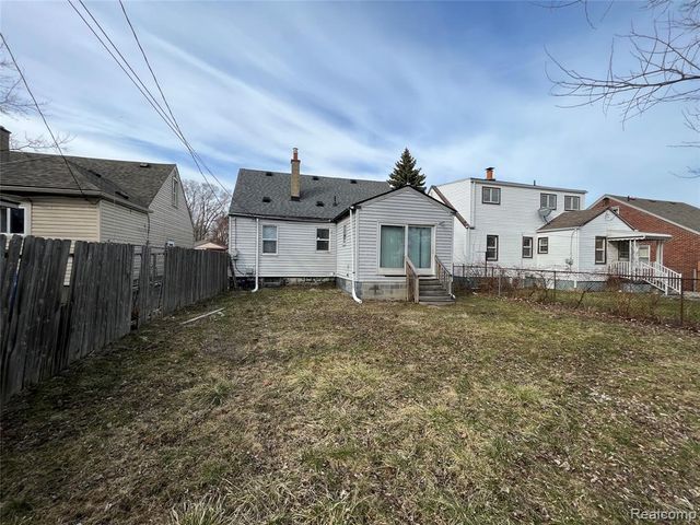 7552 Westminster Avenue, Warren, MI 48091