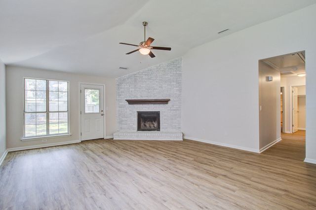 107 Timberline Trail, North Charleston, SC 29418