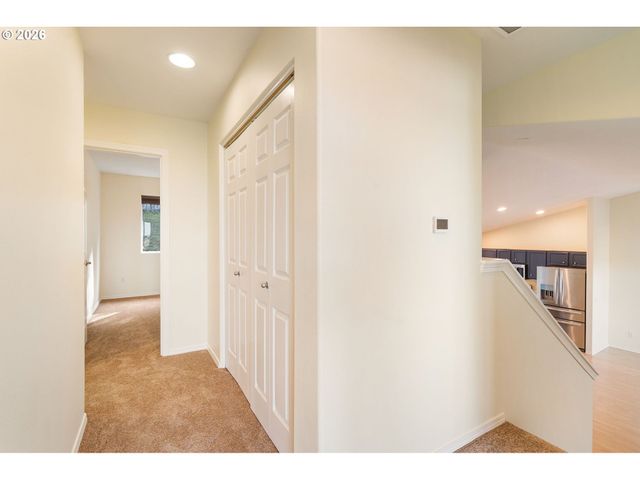 3220 Nw PACIFIC RIM Dr, Camas, WA 98607