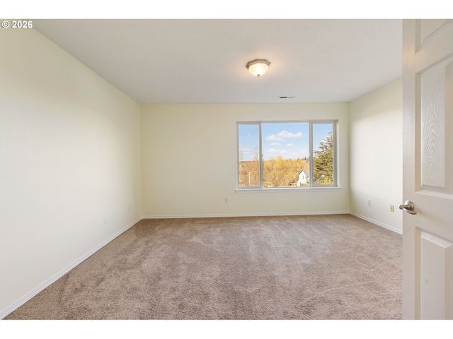 3220 Nw PACIFIC RIM Dr, Camas, WA 98607