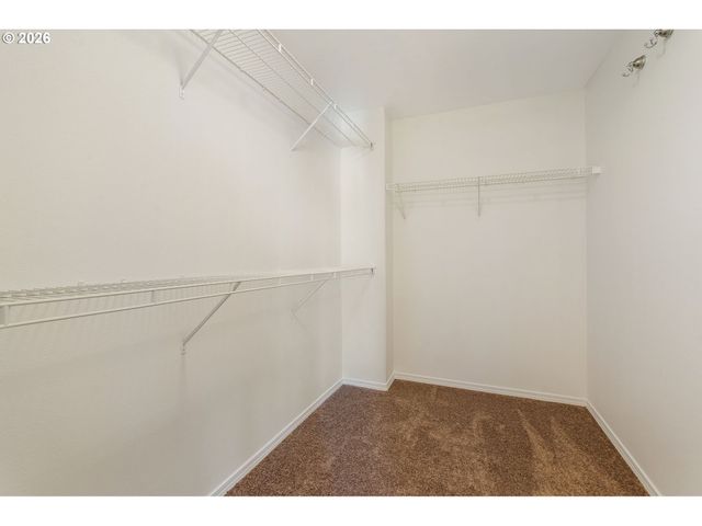 3220 Nw PACIFIC RIM Dr, Camas, WA 98607