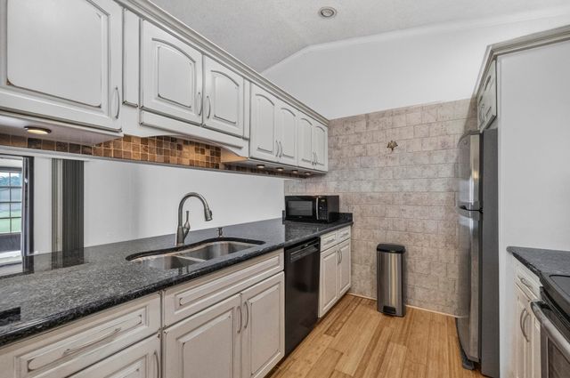 23 Walcott Drive, Boynton Beach, FL 33426