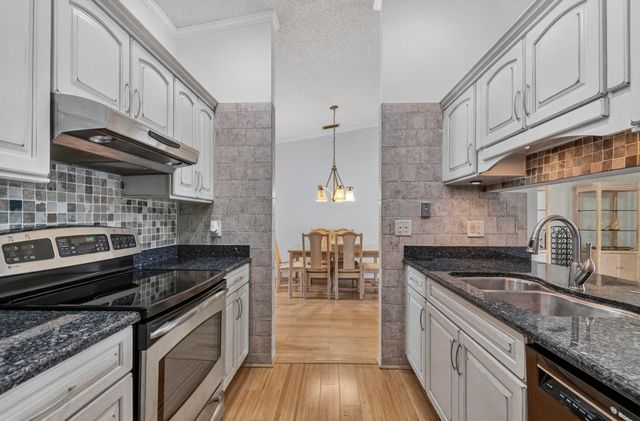 23 Walcott Drive, Boynton Beach, FL 33426