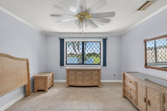 23 Walcott Drive, Boynton Beach, FL 33426