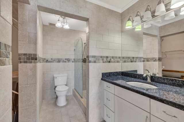 23 Walcott Drive, Boynton Beach, FL 33426