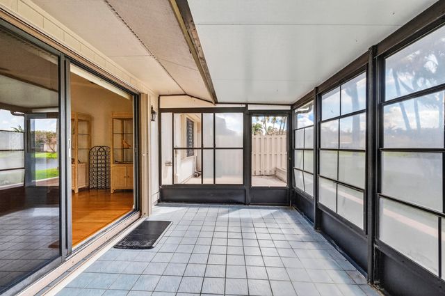 23 Walcott Drive, Boynton Beach, FL 33426