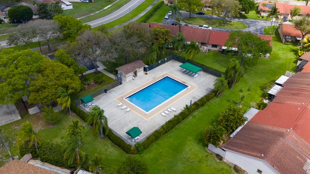 23 Walcott Drive, Boynton Beach, FL 33426