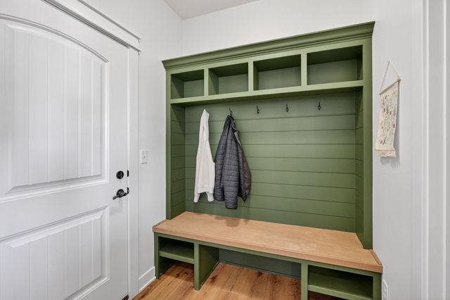 5538 164th Street, Urbandale, IA 50323