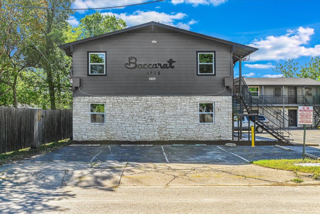 3703 Harmon Ave, Austin, TX 78705