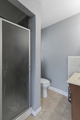 2518 Edge O Lake Dr, Nashville, TN 37217