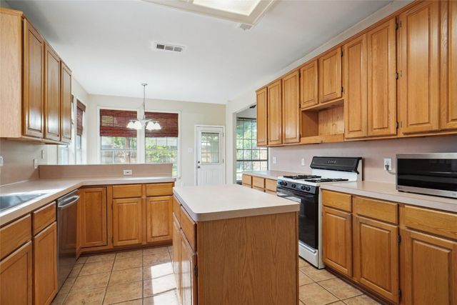 720 Summit Run, Lewisville, TX 75077