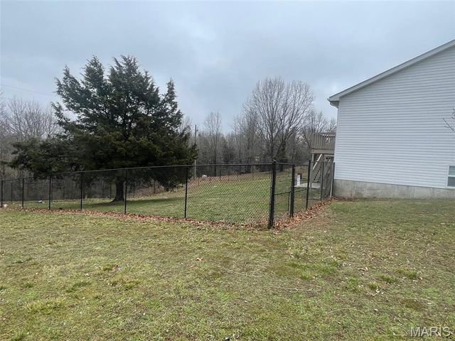 24570 Spencer Road, Waynesville, MO 65583