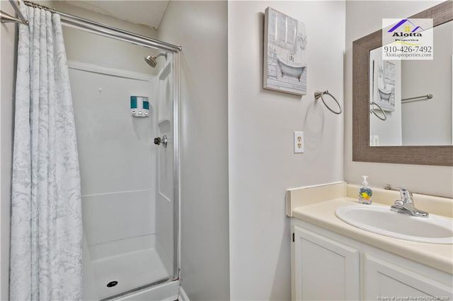 130 Girard Avenue, Fayetteville, NC 28311