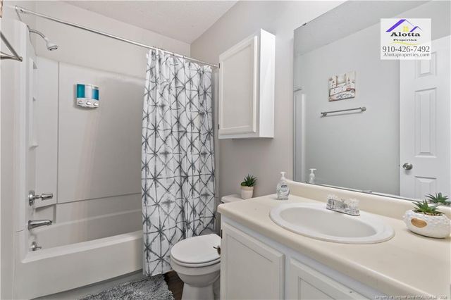 130 Girard Avenue, Fayetteville, NC 28311