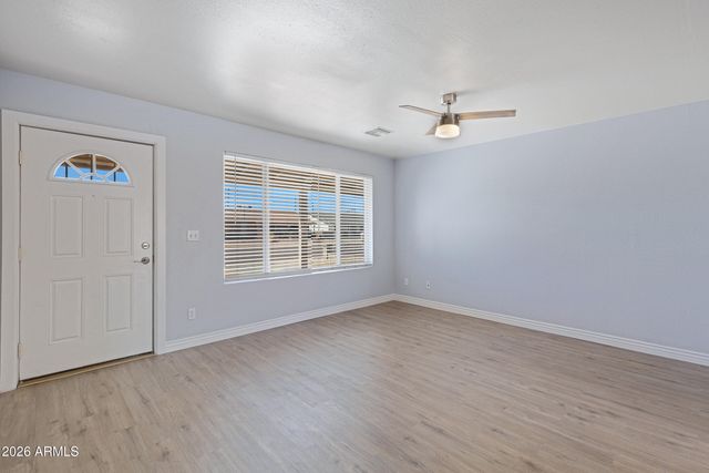 7466 W CHERYL Drive, Peoria, AZ 85345