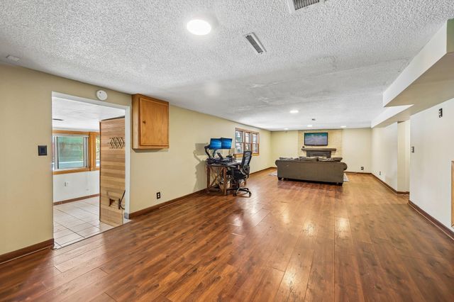 13681 Bass Lake Road, Maple Grove, MN 55311