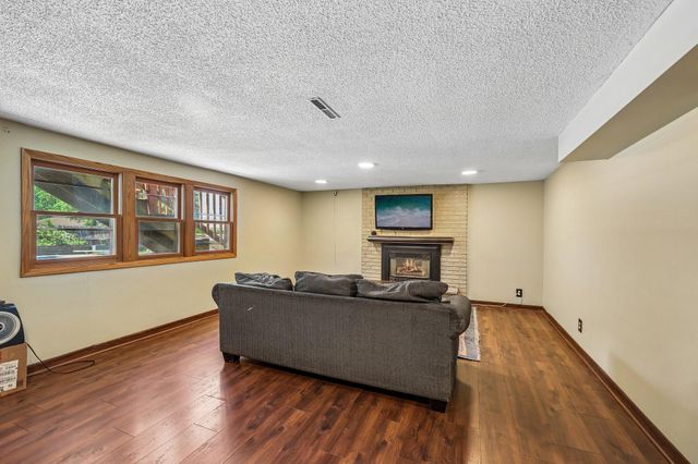 13681 Bass Lake Road, Maple Grove, MN 55311