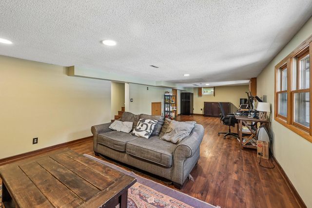 13681 Bass Lake Road, Maple Grove, MN 55311