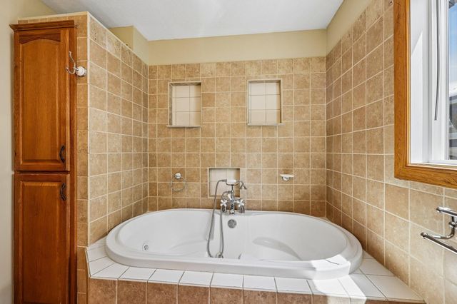 13681 Bass Lake Road, Maple Grove, MN 55311