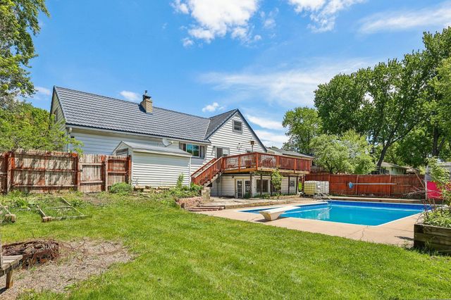 13681 Bass Lake Road, Maple Grove, MN 55311