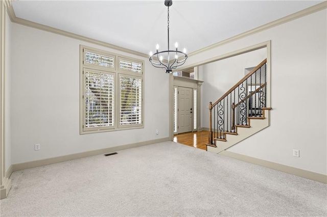 5306 W 165th Terrace, Overland Park, KS 66085