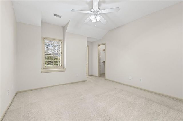5306 W 165th Terrace, Overland Park, KS 66085
