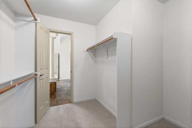 5306 W 165th Terrace, Overland Park, KS 66085