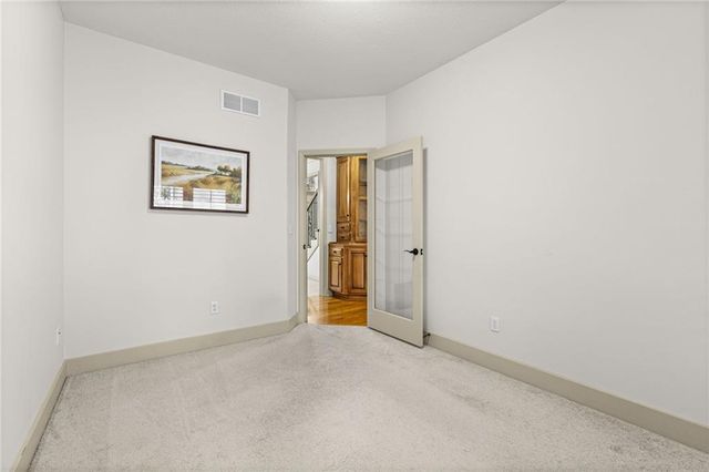 5306 W 165th Terrace, Overland Park, KS 66085