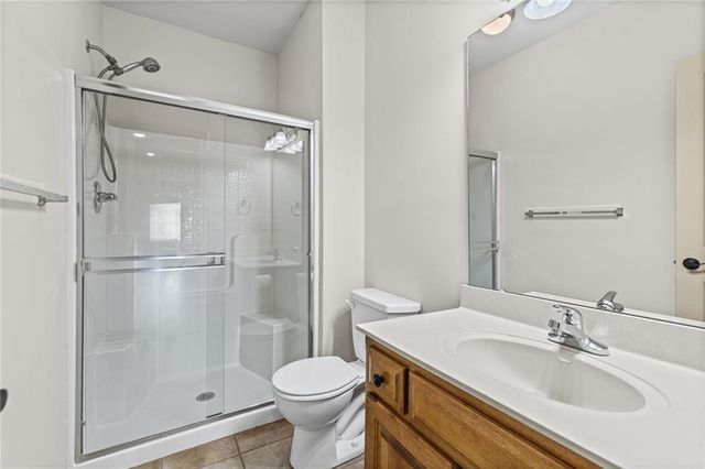 5306 W 165th Terrace, Overland Park, KS 66085