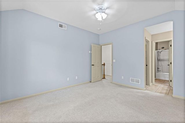 5306 W 165th Terrace, Overland Park, KS 66085